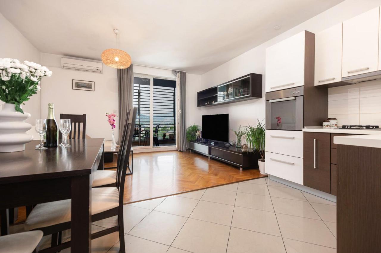 City Vibe & Free Garage Split Exteriör bild